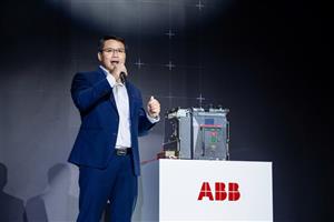 ABB ra mắt máy cắt không khí đạt chuẩn an ninh mạng đầu tiên trên thế giới