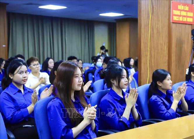 Các hội viên, thanh niên, sinh viên tham dự chương trình. Ảnh: Lê Ngọc/TTXVN phát