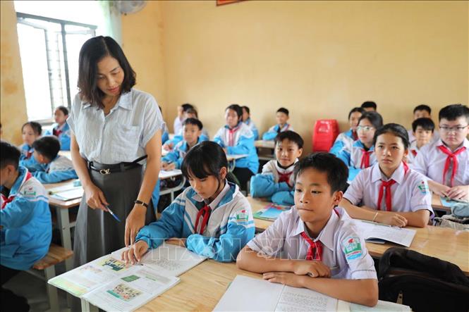 Tiết học của thầy, trò tại Thanh Hóa. Ảnh: Nguyễn Nam - TTXVN