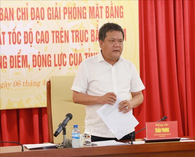 Ông Trần Phong, Bí thư Tỉnh ủy Khánh Hòa phát biểu. Ảnh: Xuân Triệu - TTXVN