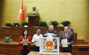 Kỳ họp thứ Nhất, Quốc hội khóa XVI: Tiến hành quy trình bầu Chủ tịch nước, Thủ tướng Chính phủ