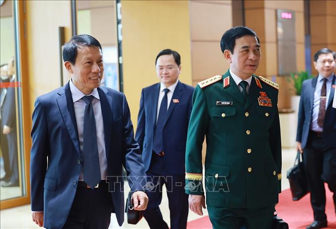 Các đại biểu Quốc hội tham dự phiên họp sáng 7/4, Kỳ họp thứ Nhất, Quốc hội khóa XVI. Ảnh: Dương Giang - TTXVN