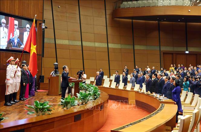 Chánh án Tòa án nhân dân Tối cao Nguyễn Văn Quảng tuyên thệ nhậm chức. Ảnh: Phạm Kiên - TTXVN