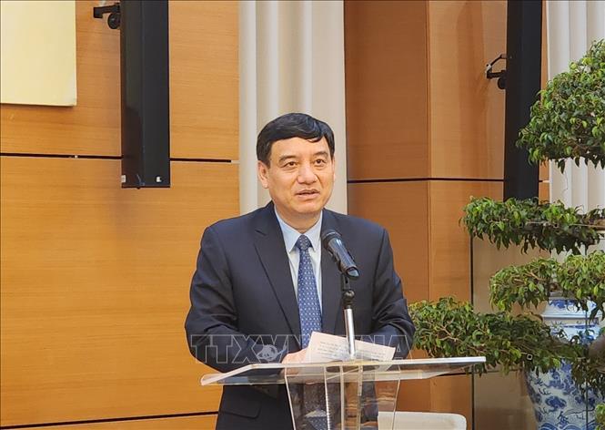 Chủ nhiệm Ủy ban Văn hóa và Xã hội của Quốc hội Nguyễn Đắc Vinh phát biểu tại Phiên họp. Ảnh: Chu Thanh Vân - TTXVN