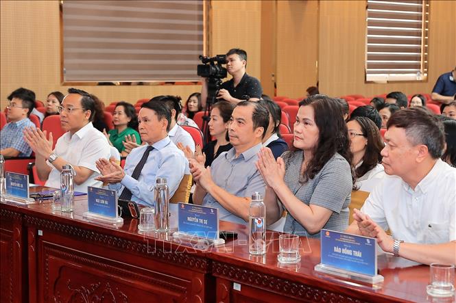 Đại biểu tham dự Lễ phát động Giải thưởng báo chí tuyên truyền về sử dụng năng lượng tiết kiệm và hiệu quả năm 2026. Ảnh: Minh Quyết - TTXVN