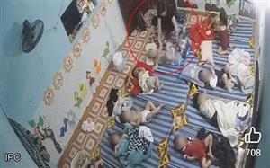 Vụ bạo hành trẻ tại Hưng Yên: 55 trẻ được chuyển trường khẩn cấp