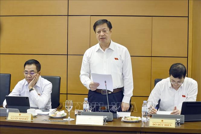 Đại biểu Quốc hội TP Hồ Chí Minh Dương Văn Thăng phát biểu. Ảnh: Doãn Tấn - TTXVN