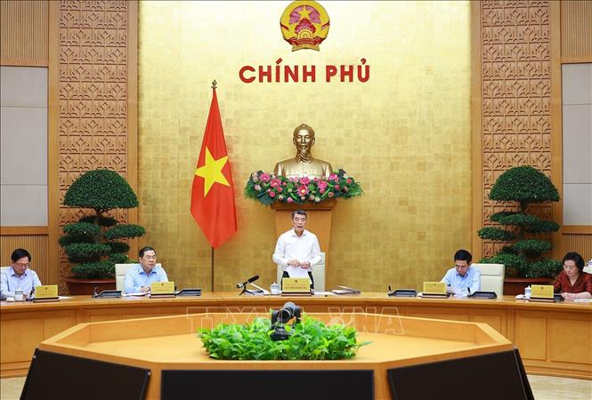 Thủ tướng Chính phủ Lê Minh Hưng chủ trì họp Thường trực Chính phủ và Thường trực Đảng ủy Chính phủ. Ảnh: Dương Giang-TTXVN
