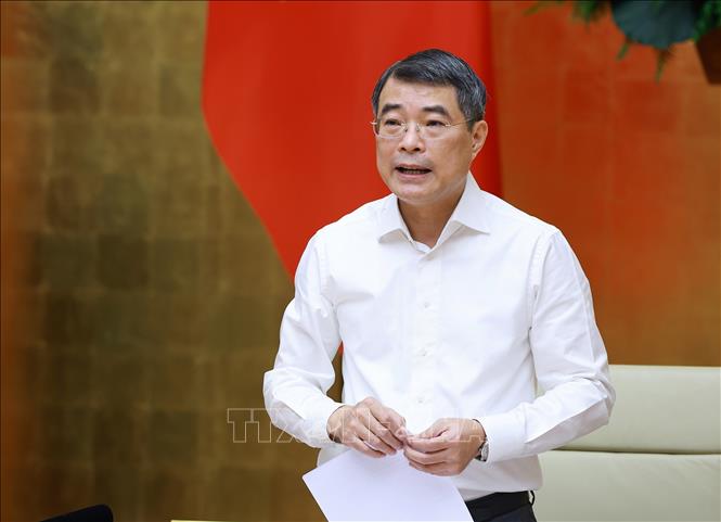 Thủ tướng Chính phủ Lê Minh Hưng chủ trì họp Thường trực Chính phủ và Thường trực Đảng ủy Chính phủ. Ảnh: Dương Giang-TTXVN
