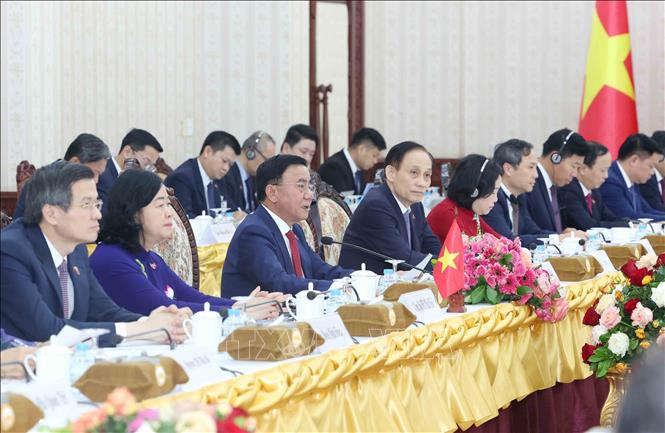 Thường trực Ban Bí thư Trần Cẩm Tú cùng đoàn đại biểu cấp cao Việt Nam tại hội kiến. Ảnh: Phương Hoa - TTXVN