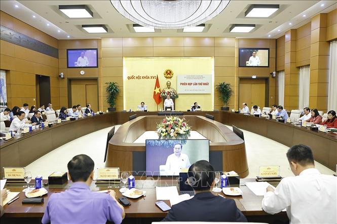 Chủ tịch Quốc hội Trần Thanh Mẫn chủ trì Phiên họp thứ Nhất, Ban Chỉ đạo tổng rà soát hệ thống văn bản quy phạm pháp luật của Uỷ ban Thường vụ Quốc hội. Ảnh: Doãn Tấn – TTXVN