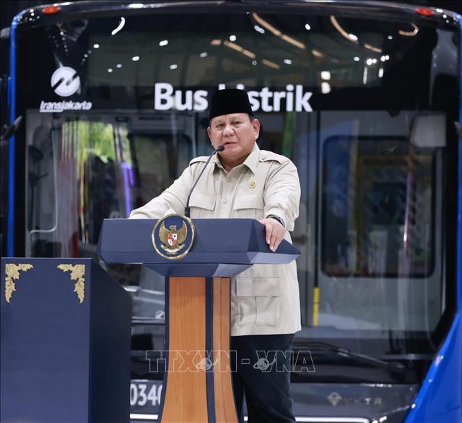 Tổng thống Indonesia phát biểu tại lễ khánh thành nhà máy. Ảnh: Minh Thái - Phóng viên TTXVN tại Indonesia