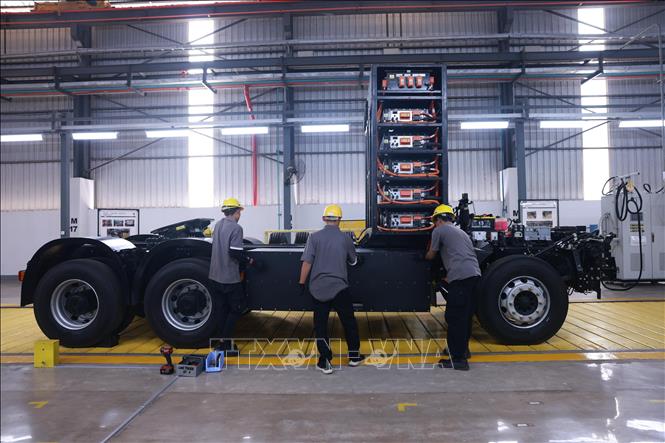 Dây chuyền lắp ráp xe điện tại nhà máy lắp ráp xe điện thương mại tại huyện Magelang, tỉnh Trung Java, thuộc sự quản lý của công ty Sakti Industries/Indonesia. Ảnh: Minh Thái - Phóng viên TTXVN tại Indonesia