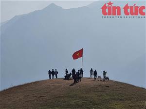 Đề nghị hoán đổi để nghỉ 4 ngày dịp Ngày Văn hóa Việt Nam 24/11/2026