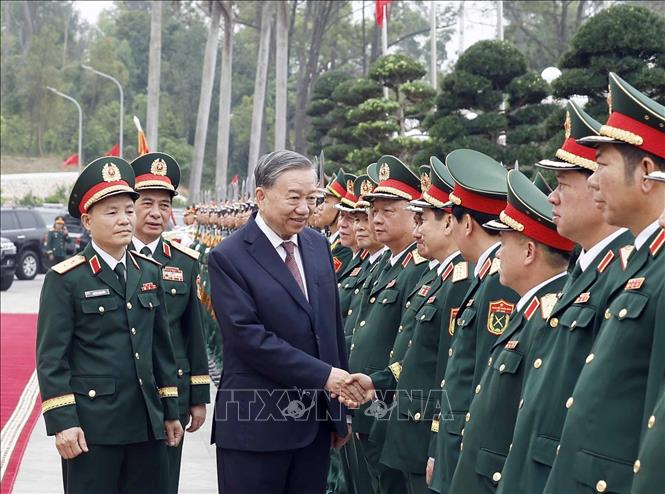 Tổng Bí thư, Chủ tịch nước Tô Lâm và các đại biểu. Ảnh: Thống Nhất - TTXVN