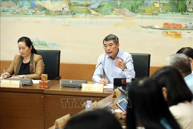 Thủ tướng Lê Minh Hưng, đại biểu Quốc hội thành phố Hải Phòng phát biểu tại tổ. Ảnh: An Đăng - TTXVN