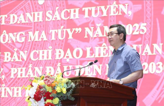 Chủ tịch UBND tỉnh Lạng Sơn Nguyễn Cảnh Toàn phát biểu tại Hội nghị. Ảnh: Anh Tuấn – TTXVN