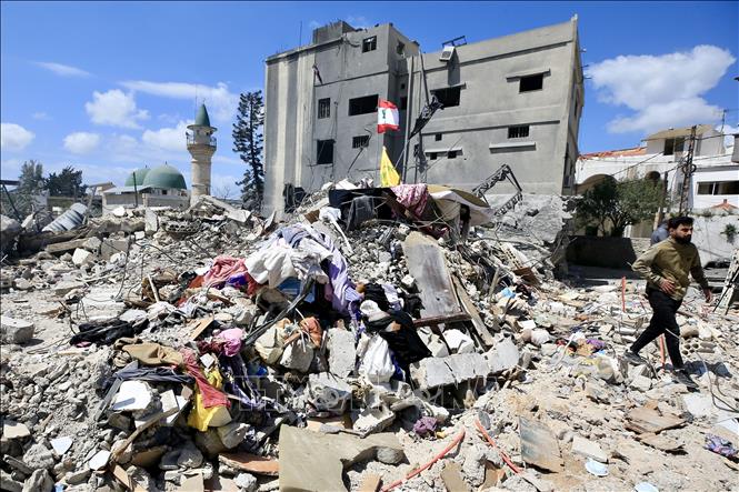 Ít nhất 254 người thiệt mạng và 1.165 người bị thương trong các cuộc không kích do Israel tiến hành nhằm vào Liban ngày 8/4/2026. Đây là các cuộc không kích quy mô lớn nhất kể từ khi xung đột với giữa Israel và Hezbollah bùng phát tháng trước và là ngày ghi nhận số thương vong cao nhất kể từ khi xung đột bùng phát ngày 2/3. Ảnh: THX/TTXVN