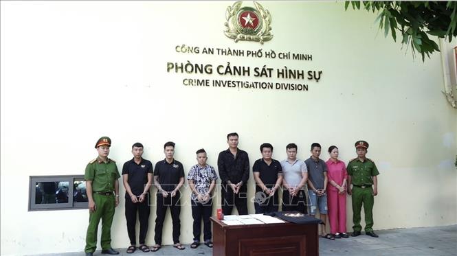 Các đối tượng tại cơ quan công an. Ảnh: TTXVN phát