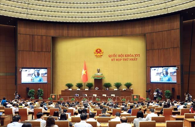 Quốc hội thảo luận tại hội trường chiều 10/4. Ảnh: Tuấn Anh - TTXVN