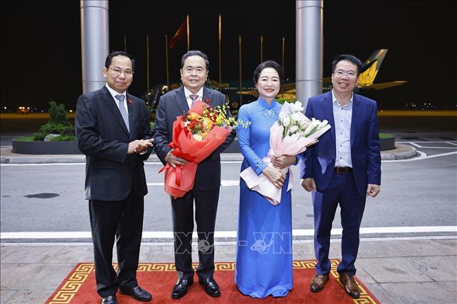 Lễ tiễn Chủ tịch Quốc hội Trần Thanh Mẫn và Phu nhân tại Sân bay Quốc tế Nội Bài, Hà Nội. Ảnh: Doãn Tấn - TTXVN