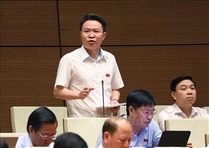 Giảm bớt thủ tục hành chính, tạo thuận lợi cho người dân