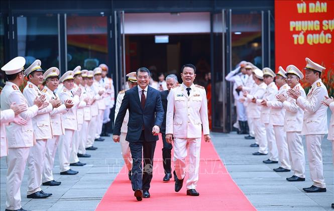 Thủ tướng Lê Minh Hưng dự Lễ kỷ niệm 80 năm Ngày truyền thống lực lượng Cảnh sát Quản lý hành chính về trật tự xã hội. Ảnh: Dương Giang-TTXVN
