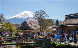 Vẻ đẹp cổ tích của Oshino Hakkai - ngôi làng cổ dưới chân núi Phú Sĩ, Nhật Bản