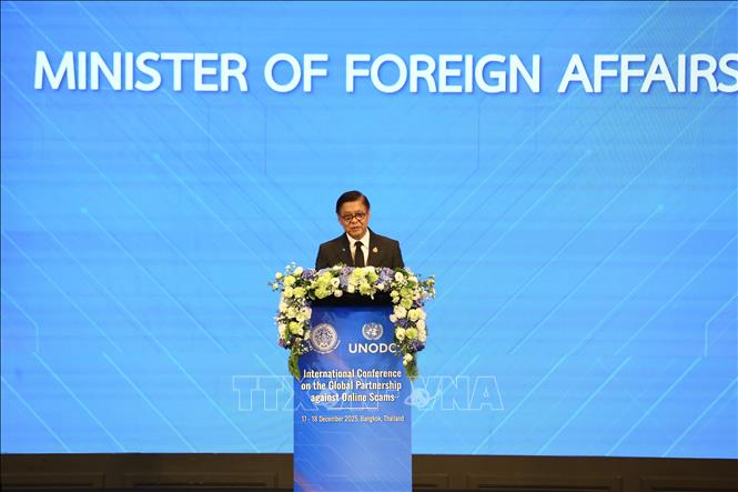 Phó Thủ tướng kiêm Ngoại trưởng Thái Lan Sihasak Phuangketkeow. Ảnh: THX/TTXVN