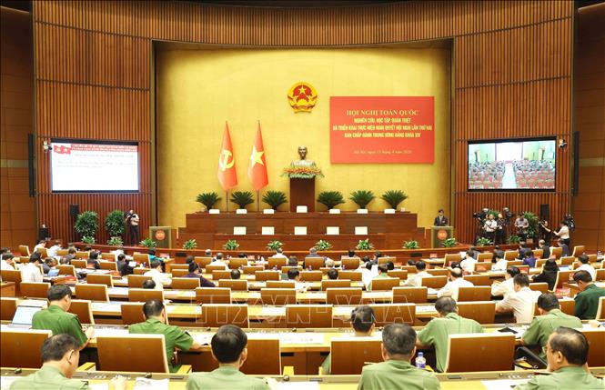 Hội nghị nghiên cứu, học tập, quán triệt và triển khai thực hiện Nghị quyết Hội nghị Trung ương II, khóa XIV tại điểm cầu chính Hội trường Diên Hồng, Nhà Quốc hội. Ảnh: Phương Hoa - TTXVN