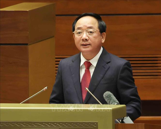 Đồng chí Trịnh Văn Quyết, Uỷ viên Bộ Chính trị, Bí thư Trung ương Đảng, Trưởng Ban Tuyên giáo và Dân vận Trung ương giới thiệu chuyên đề “Những nội dung cơ bản của Quy định về công tác chính trị, tư tưởng trong Đảng”. Ảnh: Phương Hoa - TTXVN