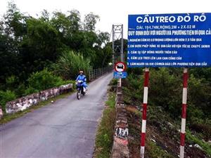 Nghệ An tạm dừng lưu thông qua cầu treo Đò Rô để sửa chữa