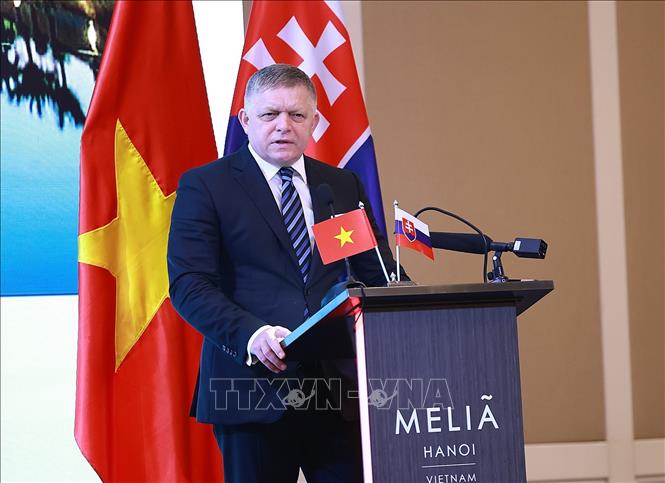 Thủ tướng Slovakia Robert Fico phát biểu tại Diễn đàn doanh nghiệp Slovakia – Việt Nam năm 2026. Ảnh: Dương Giang - TTXVN 