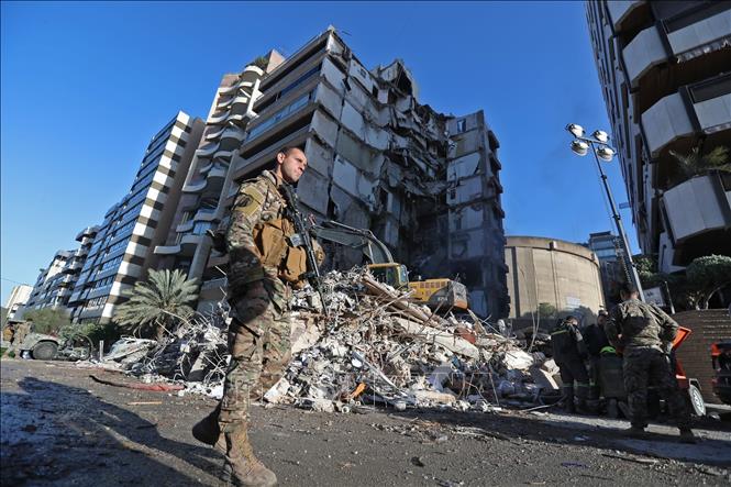 Tòa nhà bị phá hủy sau các đợt không kích của Israel xuống Beirut, Liban, ngày 9/4/2026. Ảnh: THX/TTXVN