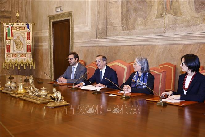 Thị trưởng thành phố Milan Giuseppe Sala phát biểu tại cuộc gặp Chủ tịch Quốc hội Trần Thanh Mẫn. Ảnh: Doãn Tấn – TTXVN