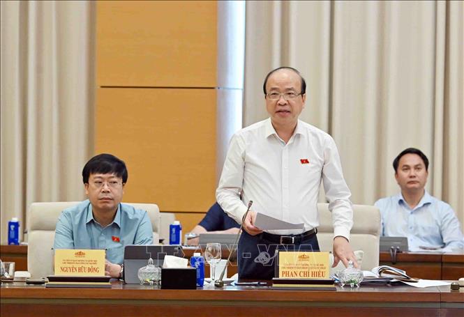 Chủ nhiệm Ủy ban Pháp luật và Tư pháp của Quốc hội Phan Chí Hiếu phát biểu. Ảnh: Phạm Kiên - TTXVN