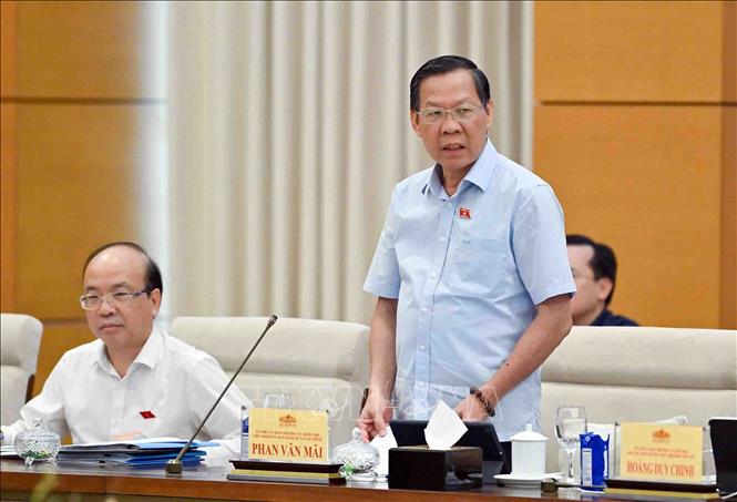 Chủ nhiệm Ủy ban Kinh tế và Tài chính của Quốc hội Phan Văn Mãi phát biểu. Ảnh: Phạm Kiên - TTXVN