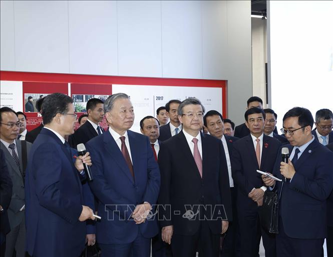  Tổng Bí thư, Chủ tịch nước Tô Lâm khảo sát tại Khu khởi động của Khu mới Hùng An, tỉnh Hà Bắc (Trung Quốc). Ảnh: Thống Nhất - TTXVN