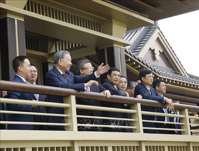 Tổng Bí thư, Chủ tịch nước Tô Lâm thăm khu vực xây dựng Khu khởi động của Khu mới Hùng An, tỉnh Hà Bắc. Ảnh: Thống Nhất - TTXVN 