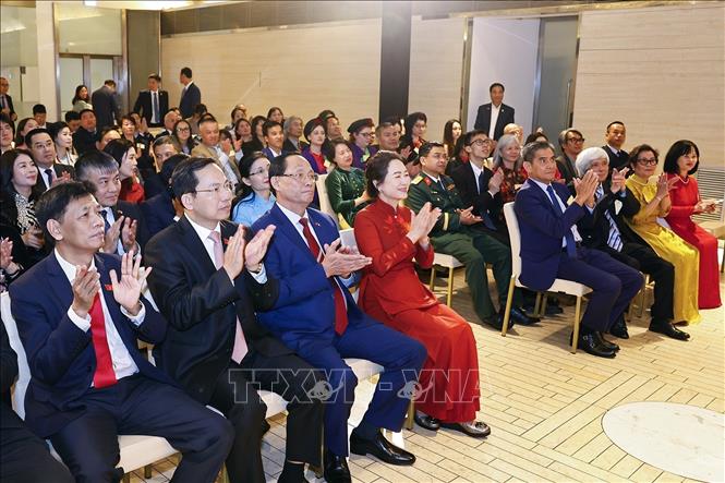 Đại biểu dự buổi gặp gỡ Chủ tịch Quốc hội Trần Thanh Mẫn và Phu nhân. Ảnh: Doãn Tấn – TTXVN