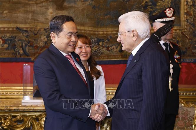 Chủ tịch Quốc hội Trần Thanh Mẫn hội kiến Tổng thống Italy Sergio Mattarella. Ảnh: Doãn Tấn – TTXVN