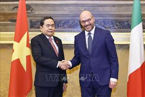 Chủ tịch Quốc hội Trần Thanh Mẫn hội đàm với Chủ tịch Hạ viện Italy