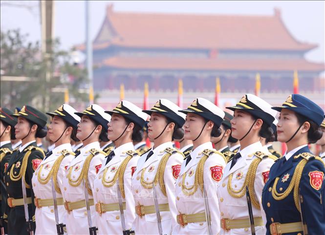 Đội danh dự Quân giải phóng Nhân dân Trung Quốc tại Lễ đón. Ảnh: Thống Nhất – TTXVN