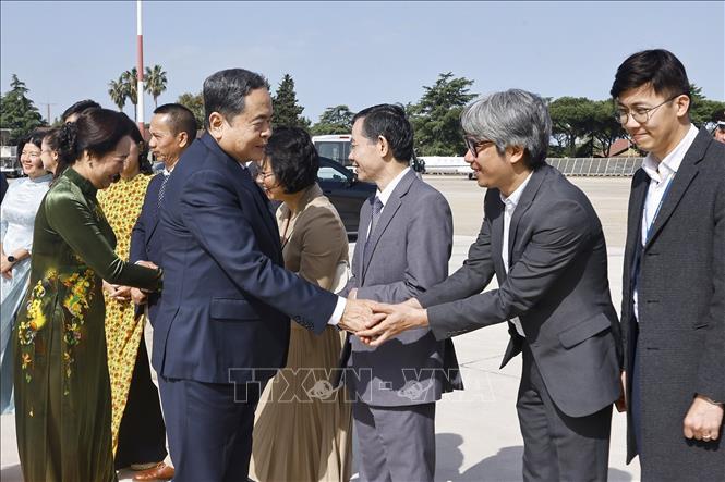 Lễ tiễn Chủ tịch Quốc hội Trần Thanh Mẫn và Phu nhân tại sân bay Ciampino, thủ đô Rome, Cộng hòa Italy. Ảnh: Doãn Tấn – TTXVN