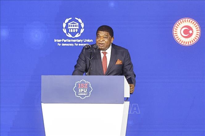 Ông Martin Chungong, Tổng Thư ký Liên minh Nghị viện thế giới (IPU) phát biểu khai mạc IPU-152. Ảnh: Doãn Tấn - TTXVN. 