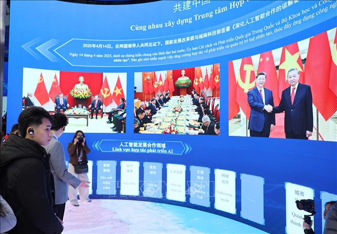 Với lợi thế địa lý gần ASEAN, Nam Ninh được lựa chọn làm điểm đặt Trung tâm đổi mới sáng tạo AI Trung Quốc-ASEAN, nhằm phát huy vai trò cửa ngõ kết nối giữa Trung Quốc với Đông Nam Á. Ảnh: Công Tuyên-PV TTXVN tại Trung Quốc