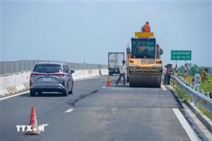 Đảm bảo tiến độ thông xe thành phần cao tốc Hậu Giang-Cà Mau trước 30/4