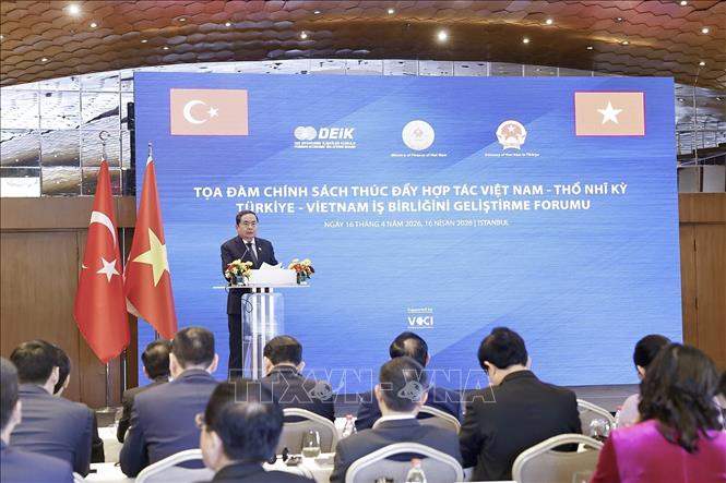 Chủ tịch Quốc hội Trần Thanh Mẫn phát biểu tại Phiên khai mạc Tọa đàm chính sách thúc đẩy hợp tác Việt Nam - Thổ Nhĩ Kỳ. Ảnh: Doãn Tấn – TTXVN