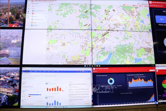 Cổng thông tin bản đồ số tỉnh Đắk Lắk tại Trung tâm giám sát, điều hành đô thị thông minh tỉnh Đắk Lắk. Ảnh: Hoài Thu – TTXVN.
