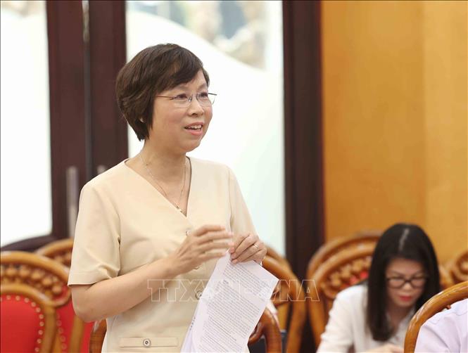 Đồng chí Vũ Việt Trang, Ủy viên Ban Thường vụ Đảng ủy các cơ quan Đảng Trung ương, Bí thư Đảng ủy, Tổng Giám đốc Thông tấn xã Việt Nam, Phó Trưởng Ban Tuyên giáo và Dân vận Trung ương, phát biểu tại buổi làm việc. Ảnh: Phương Hoa - TTXVN